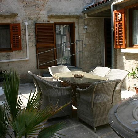 Studio Apartment La Maison De Catherine Rovinj Eksteriør bilde