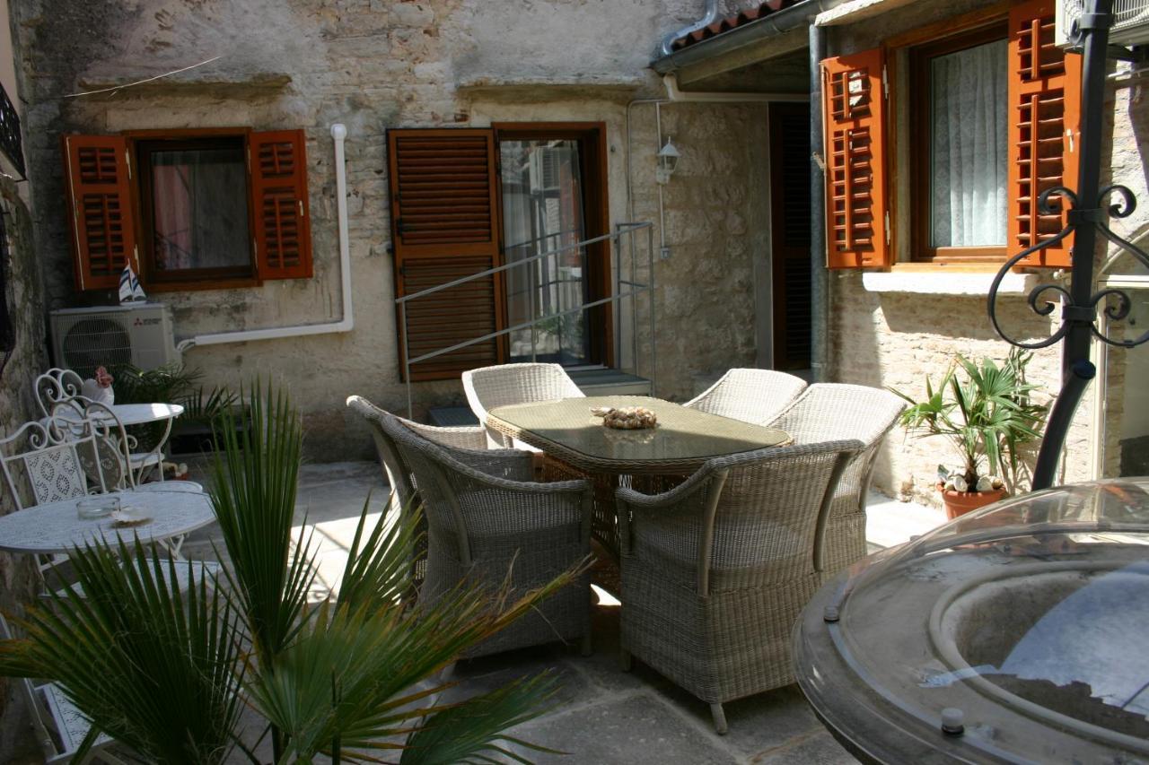 Studio Apartment La Maison De Catherine Rovinj Eksteriør bilde
