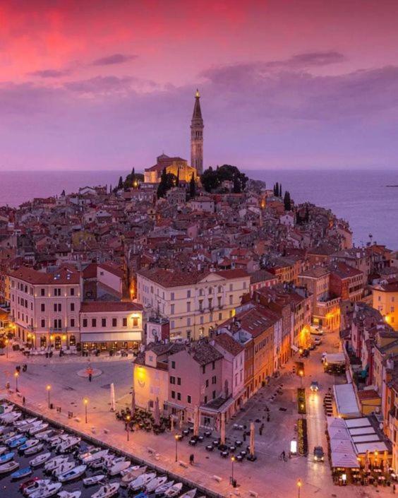 Studio Apartment La Maison De Catherine Rovinj Eksteriør bilde