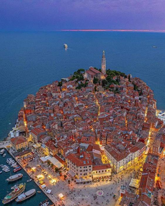 Studio Apartment La Maison De Catherine Rovinj Eksteriør bilde